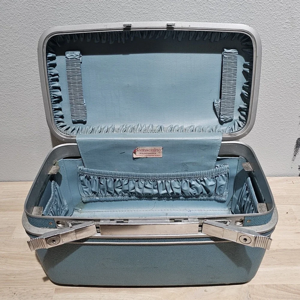 Samsonite Silhouette 1960s Vintage Blue Hard Shell Vanity Case